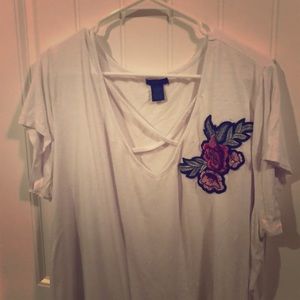 White rose embroidered top